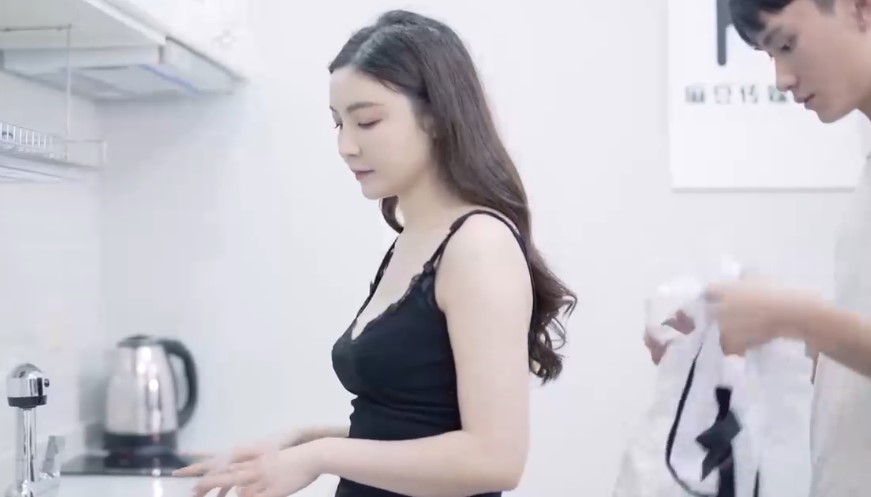 Chị dâu ơi, chị ngon quá cho em đóng gạch chị nhé